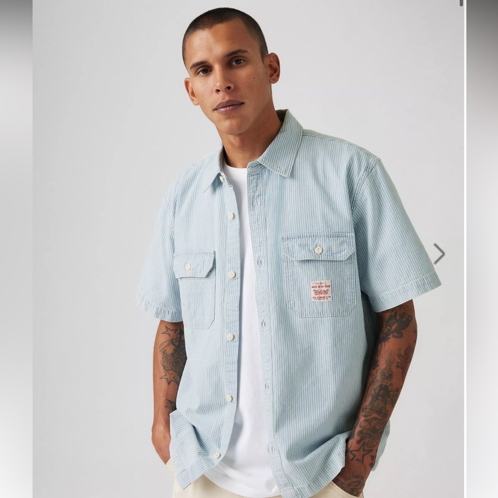 Levi's Men's Blue Striped Casual Shirt